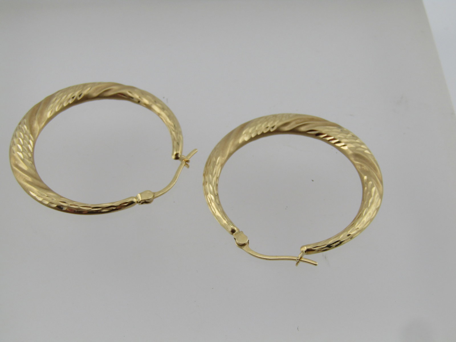 Vintage 14kt Hoop Earrings, Pierces, Signed, 1980's-1990's - 5