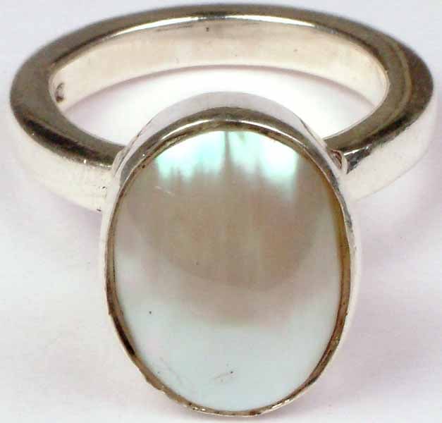 Beaten Shell Ring: Title: Beaten Shell Ring Description: Shells are inexpensive and eclectic. They are a beautiful adornment, an expression of the wearer's uniqueness and taste. From pendants and necklaces to rings and
