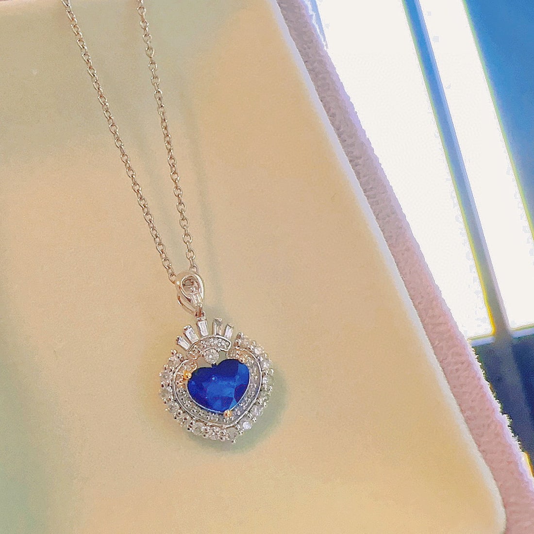 14K GOLD 1.35 CT NATURAL SAPPHIRE and DIAMOND PENDANT - 5