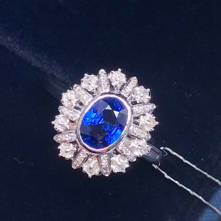 14K GOLD 1.42 CT VIVID BLUE NATURAL SAPPHIRE and DIAMOND RING - 3