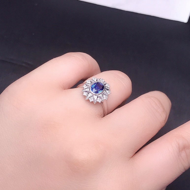 14K GOLD 1.42 CT VIVID BLUE NATURAL SAPPHIRE and DIAMOND RING - 4