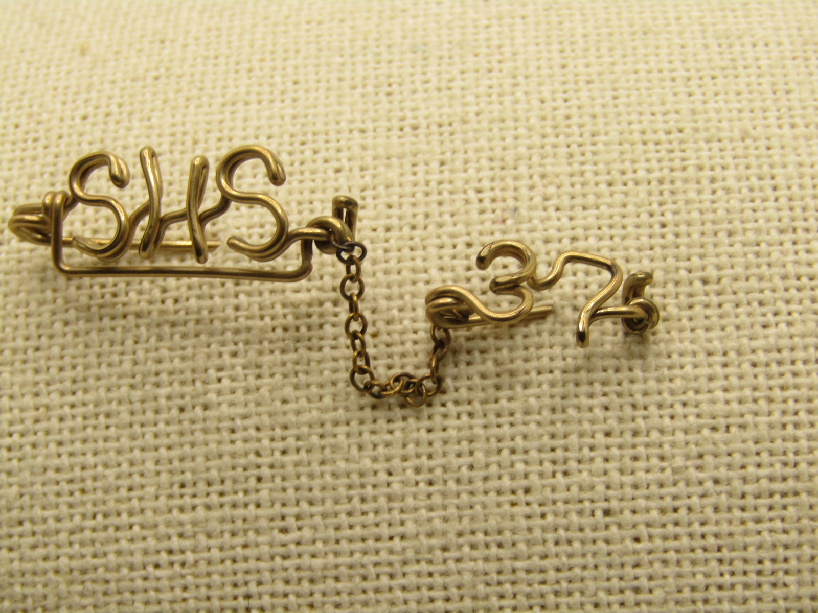 Vintage SHS 37 Brooch/Pin - Graduation Pin - 4
