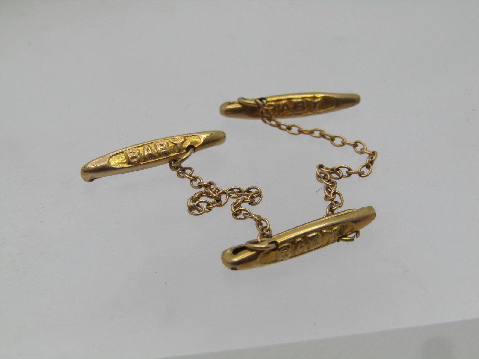 Vintage Triple Baby Scatter Brooch, Victorian, 10kt G.F. C-Clasp - 3