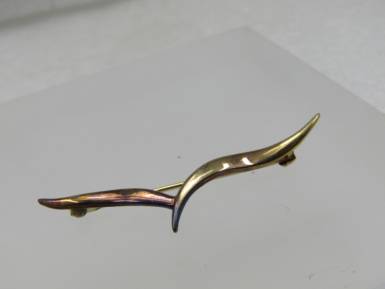 Vintage Sterling Vermeil V Brooch, 1960's-1980's - 2