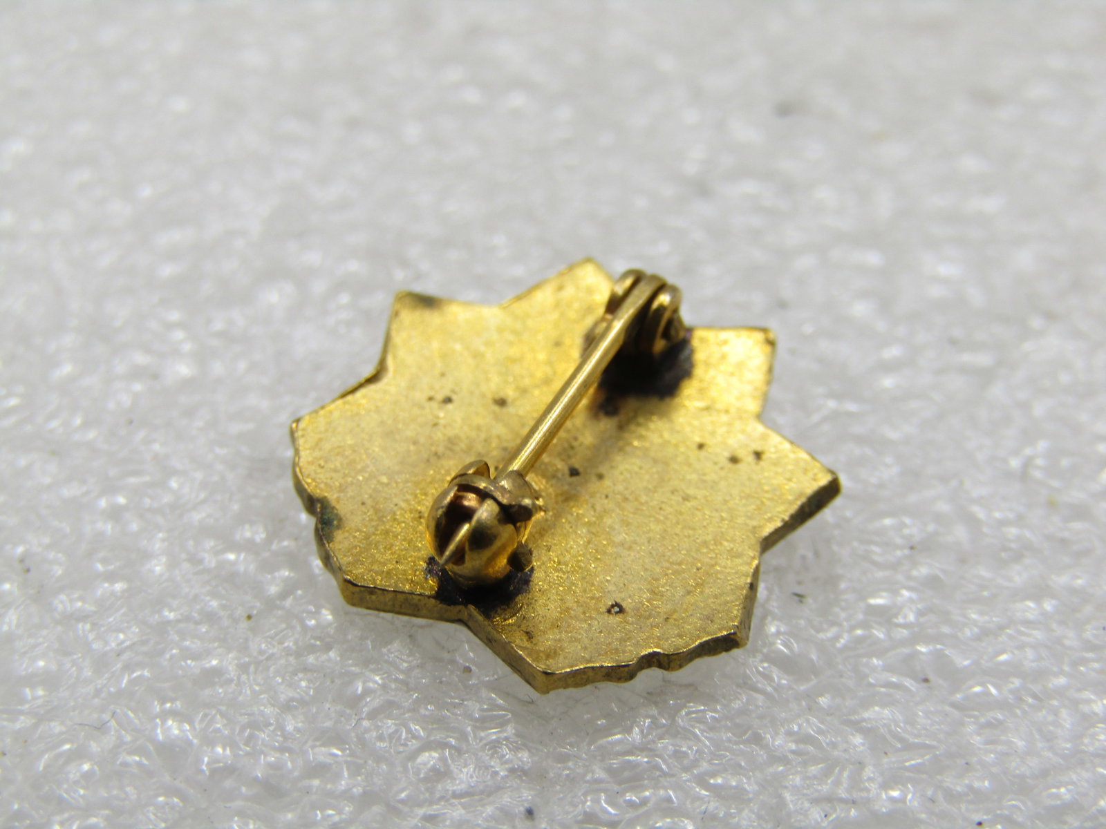 Vintage VFW Auxilliary Maltese Cross Brooch, Enameled - 2
