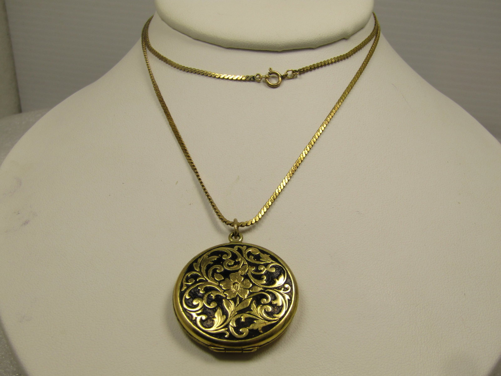 Vintage 14kt G.F. Floral Locket Necklace, 24". Signed JMI, 1950's-1960's - 7