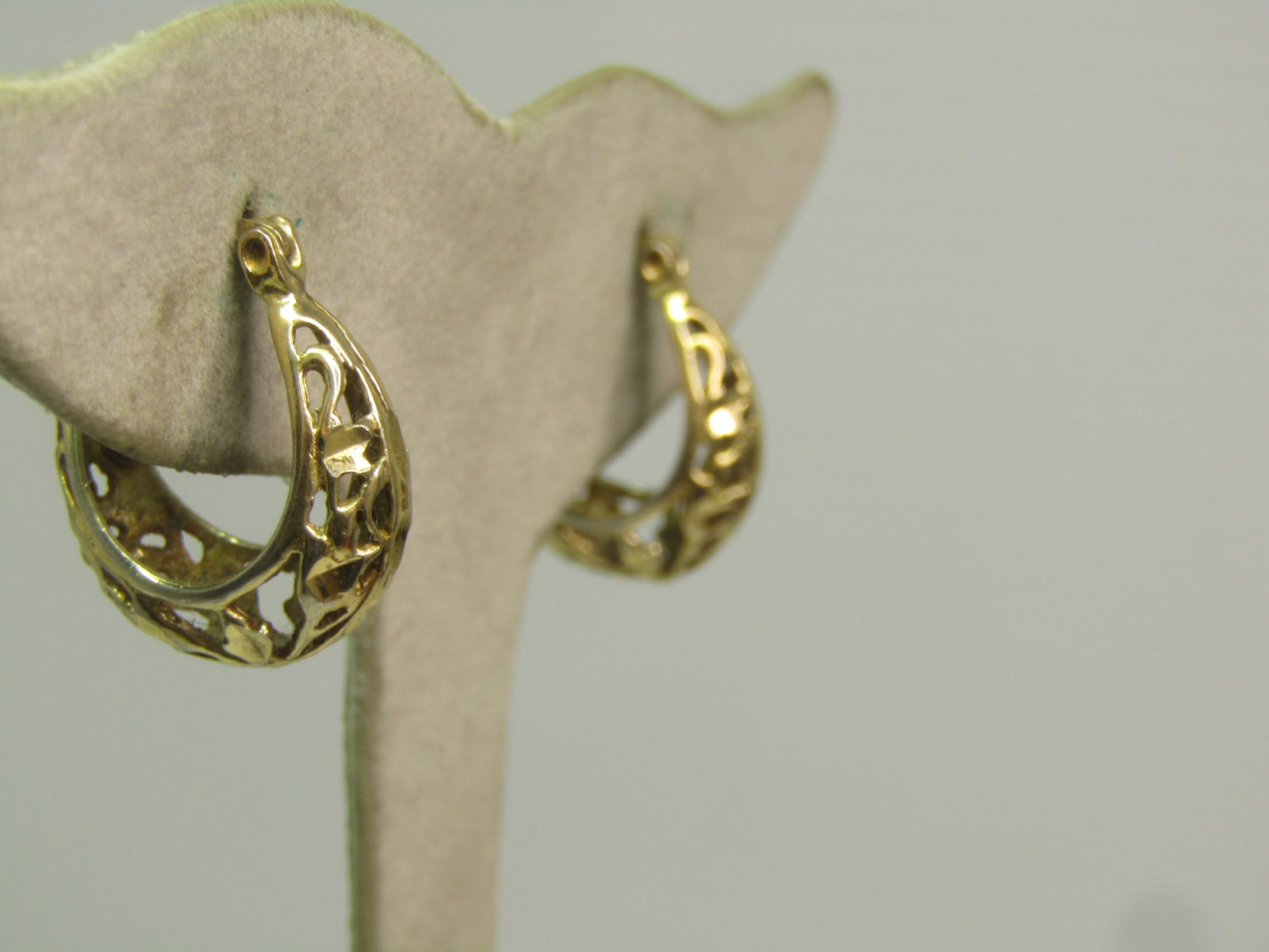 Sterling Vermeil Open Scrolled Hoop Earrings, Pierced, Turkey, 1980's. - 6