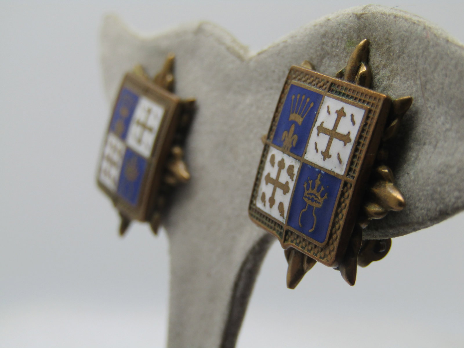 Vintage Enameled Coat-of-Arms Earrings, Clip, 1940's-1950's - 5