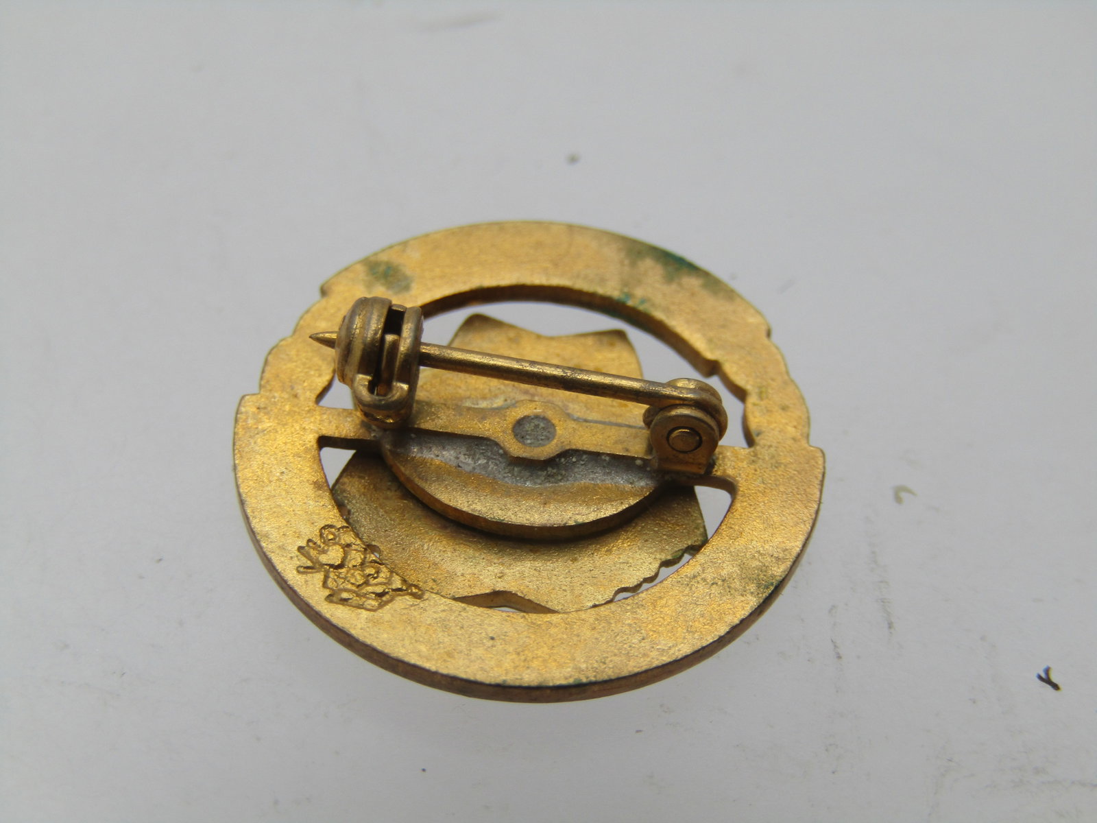 Vintage Enameled VFW Auxillary Membership Brooch, 50 Years, 1960s-1970's. - 3