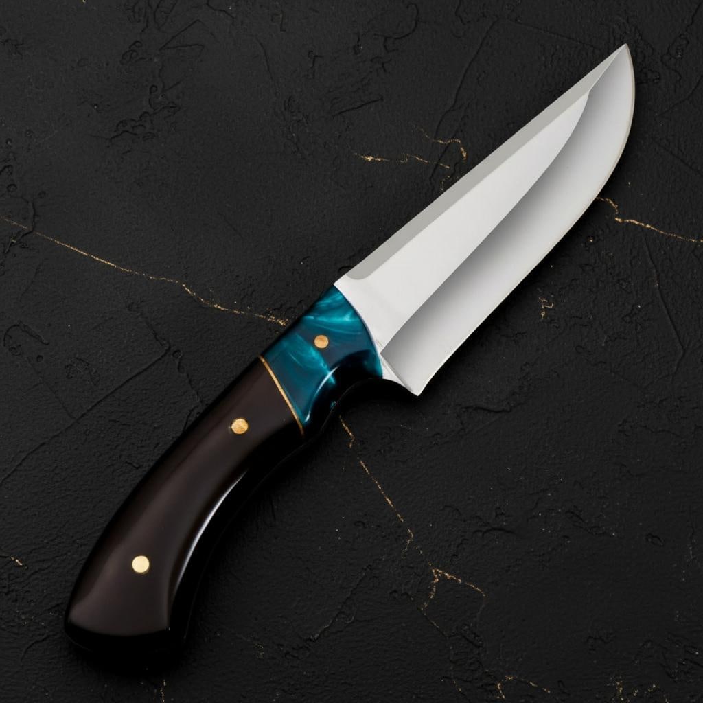 Custom Handmade D2 Steel Hunting Knife Skinner | Resin and Horn Handle w/ Leather Sheath - 4
