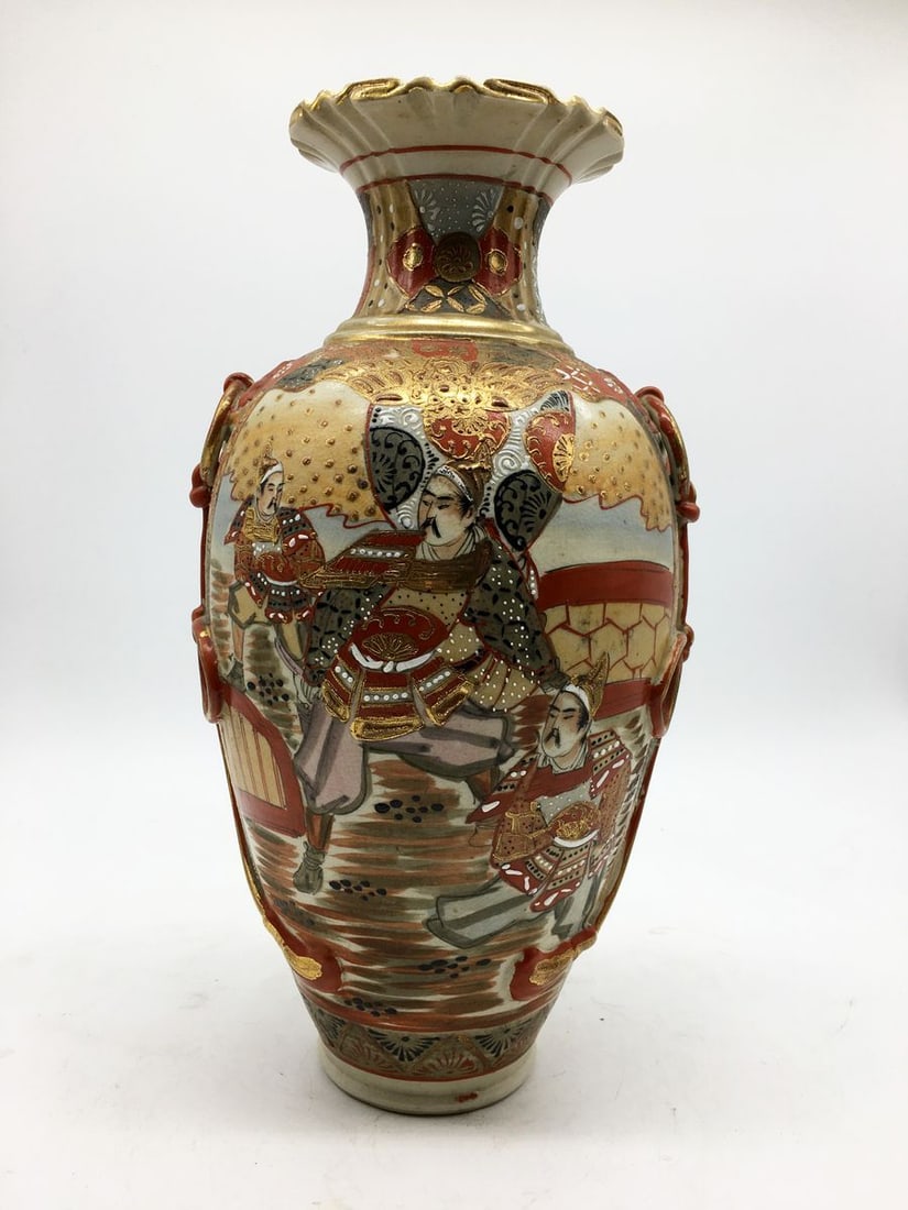 Satsuma Porcelain Vase (1 of 11)