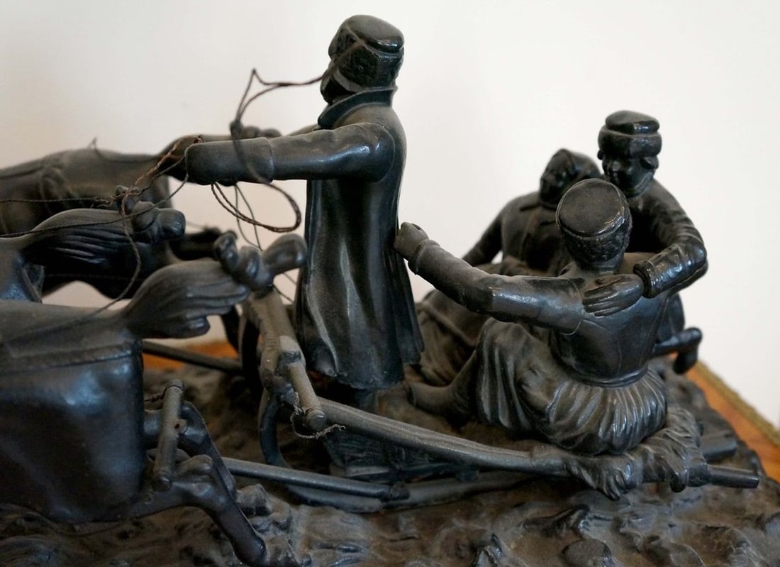 Russia The sculptural group "Troika in winter" Naps Yevgeniy Ivanovich Kasli iron foundry 1972s - 6