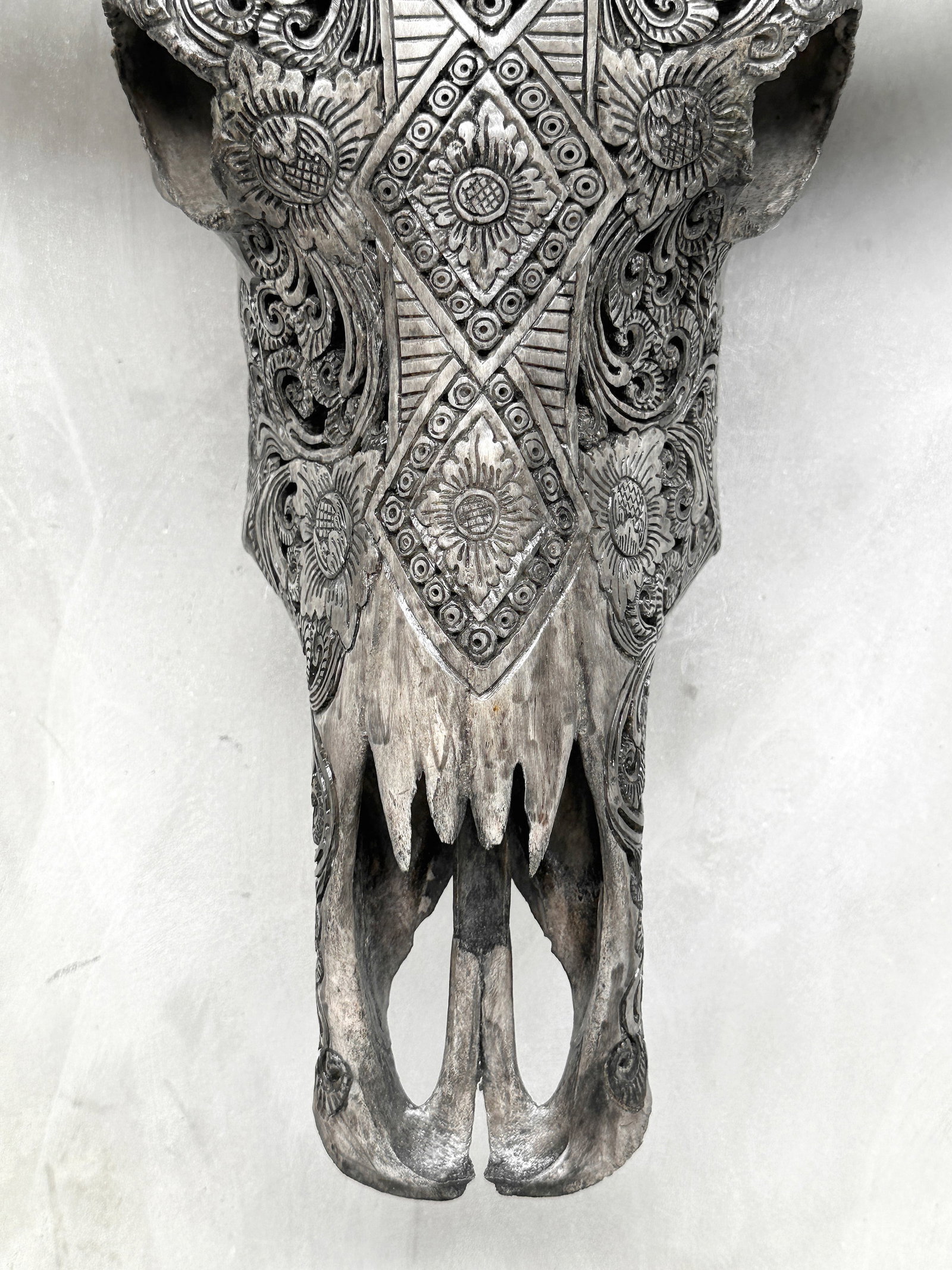 Carved grey water buffalo skull - Ketupat motif - 4