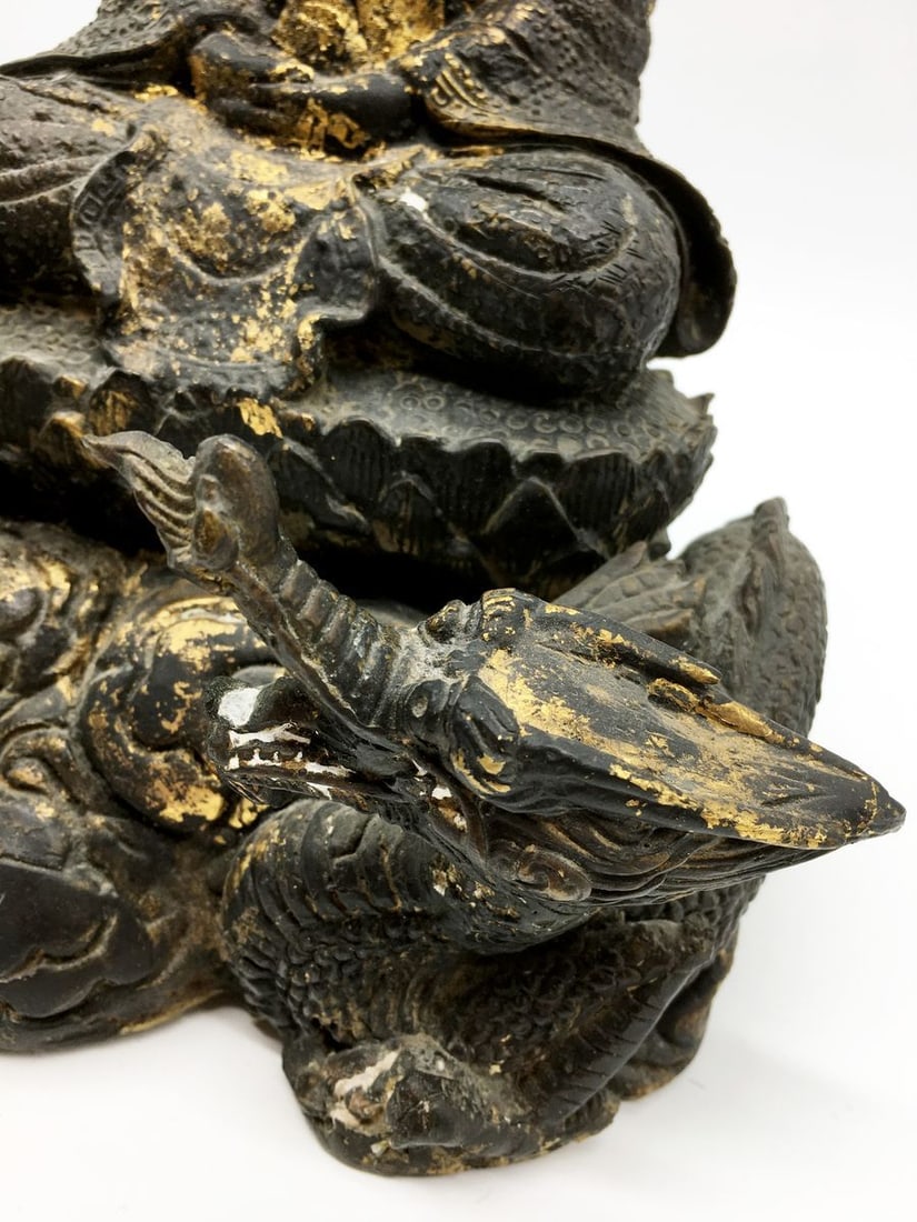 Bronze figurine - 3
