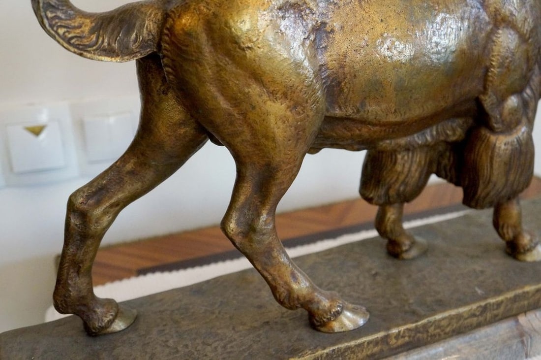 France Bronze sculpture of a bull mid 19th century - 18