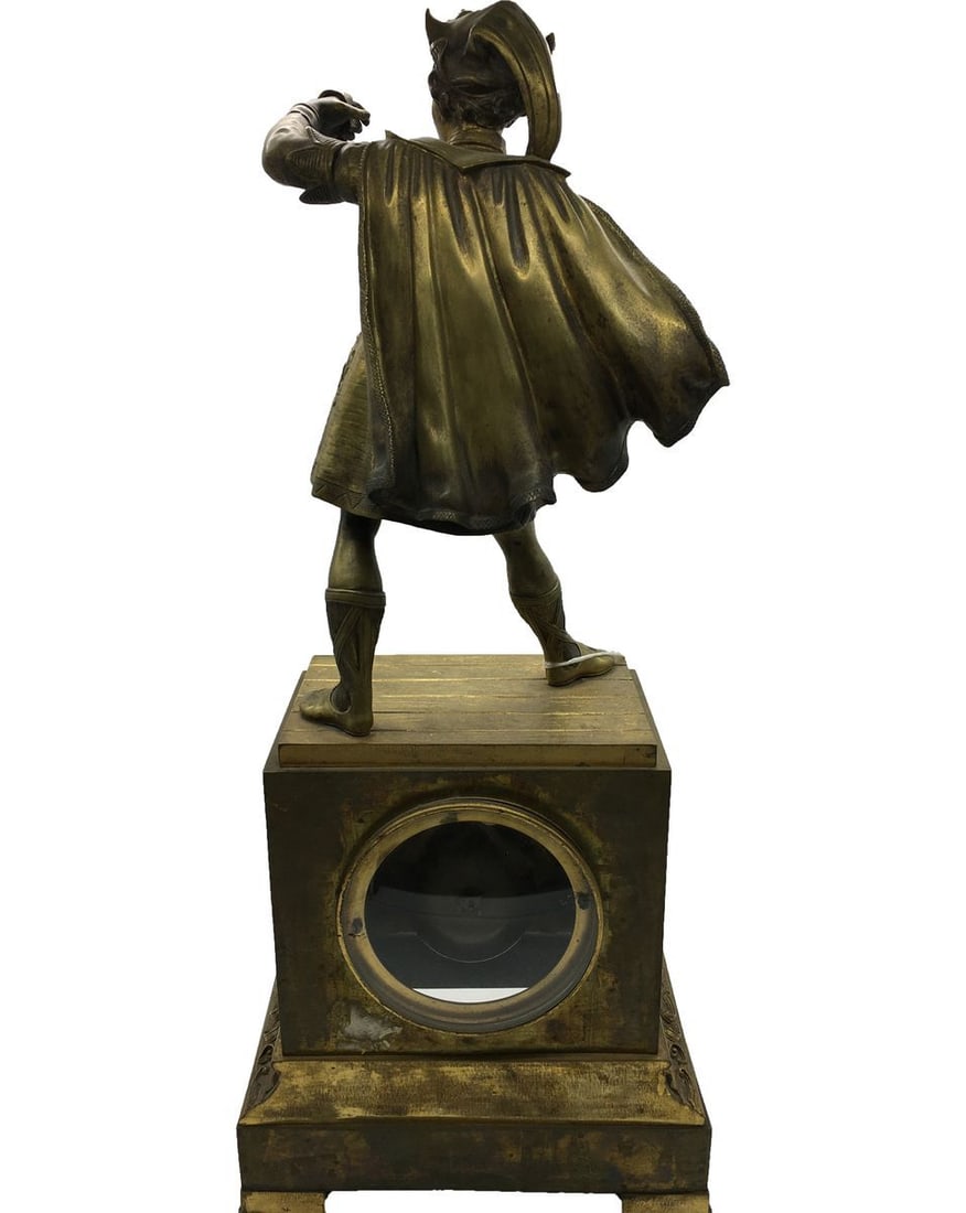 Bronze figure of a man on a watch - 2