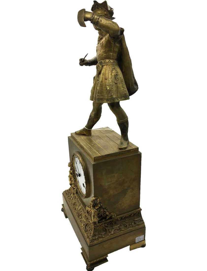 Bronze figure of a man on a watch - 4