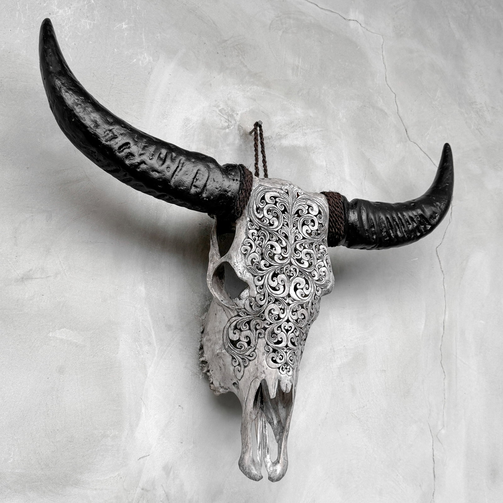 Grey buffalo skull - Traditional Balinese motif - 5