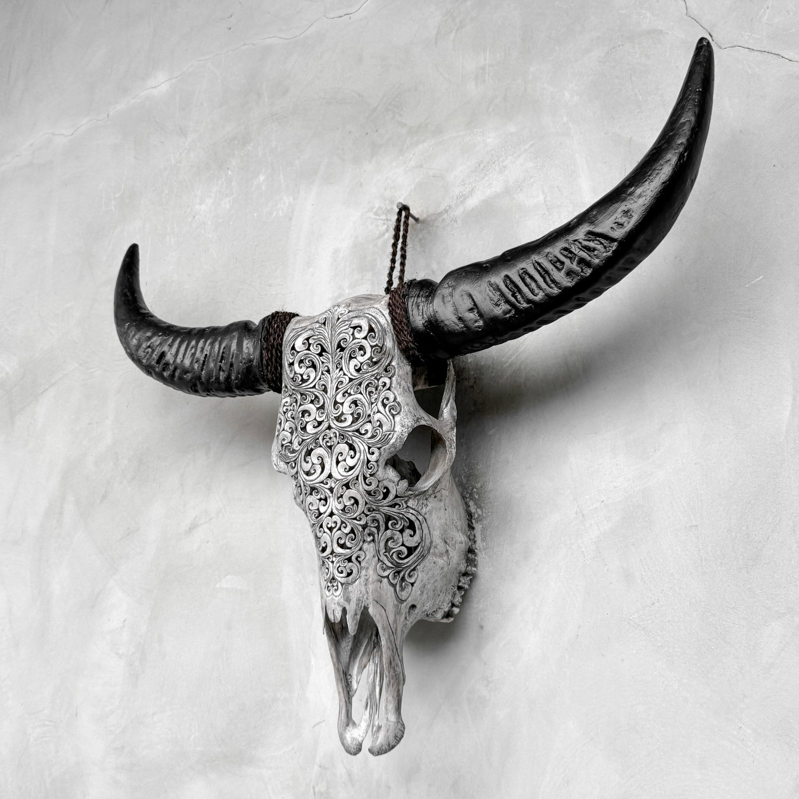 Grey buffalo skull - Traditional Balinese motif - 7