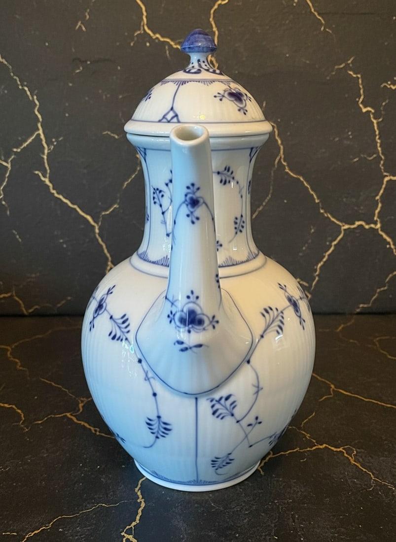 Danish Porcelain Half Lace Fluted Coffee Pot Blue and White 9.5 Inch Tea Server - 4