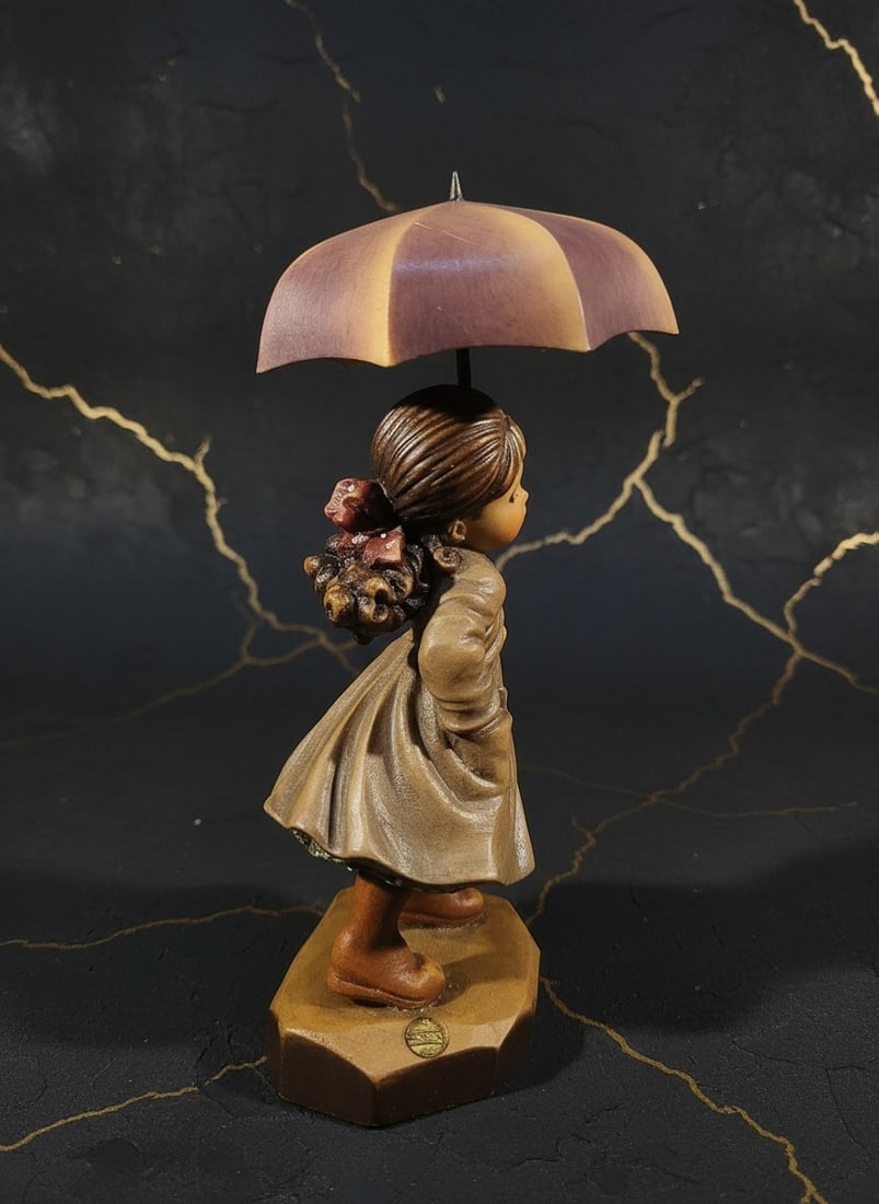 Vintage Hand Carved Wood Figurine Girl with Ducks and Umbrella 5" Italy - 2