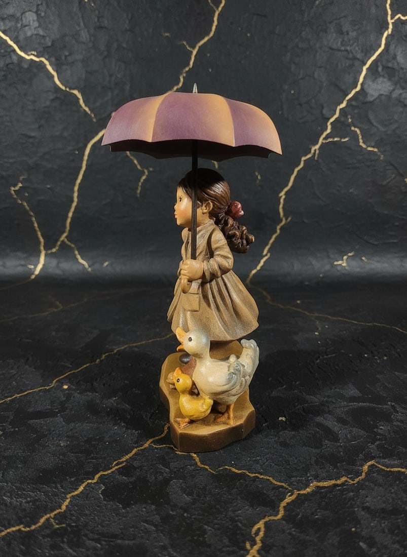 Vintage Hand Carved Wood Figurine Girl with Ducks and Umbrella 5" Italy - 4