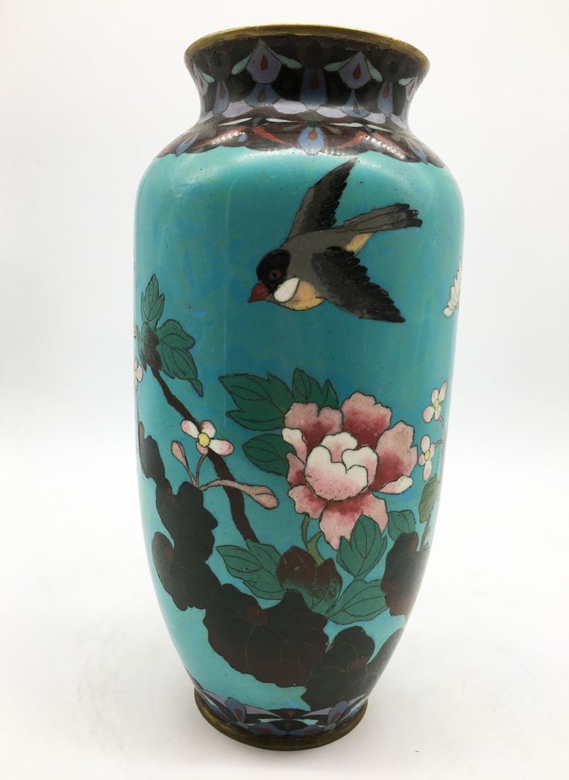 Porcelain vase made with cloisonne enamel technique - 5