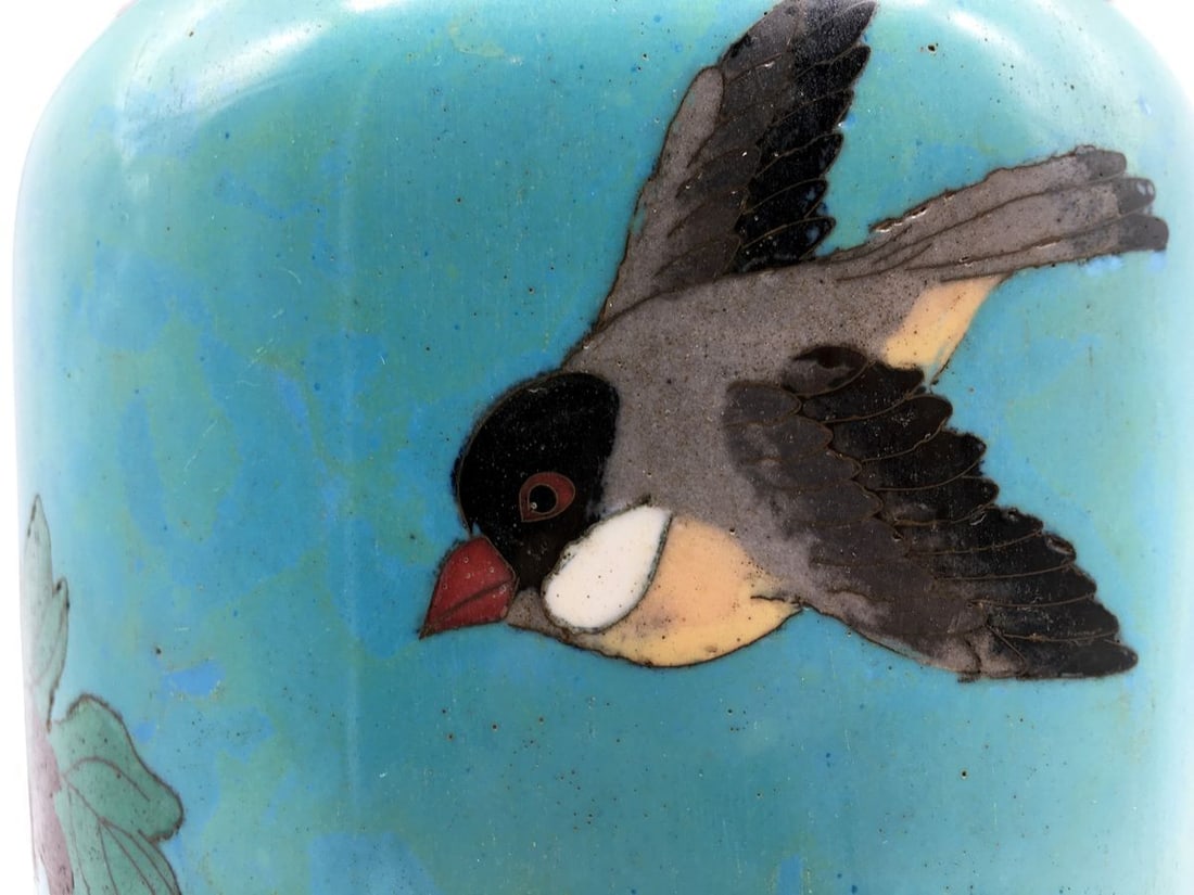 Porcelain vase made with cloisonne enamel technique - 6