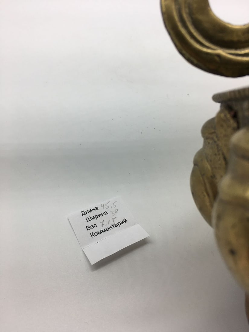 Buddha bronze figure - 16