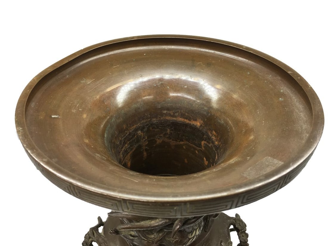 Bronze chinese vase - 6