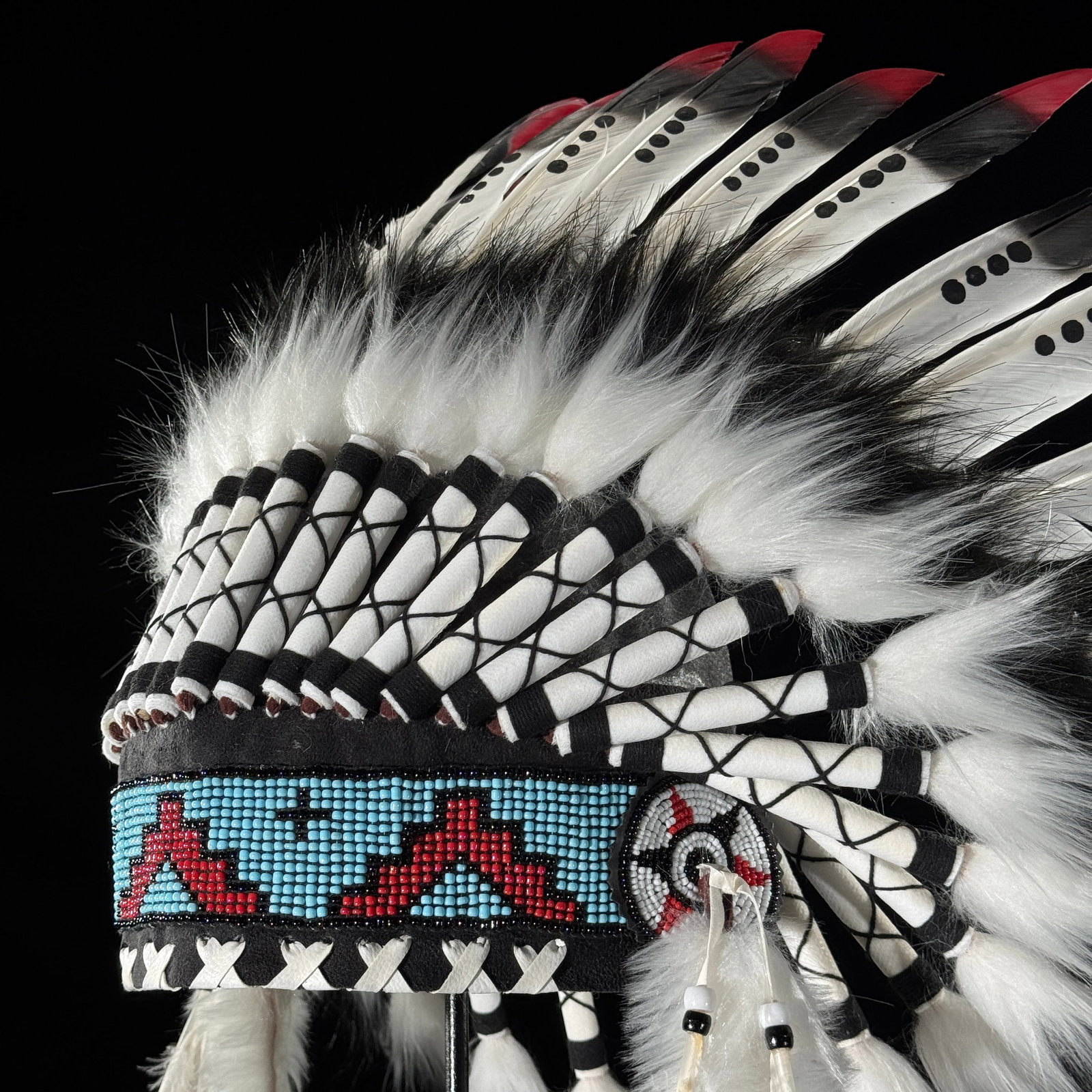 Beautiful remake of an Indian Headdress on a custom stand - 2