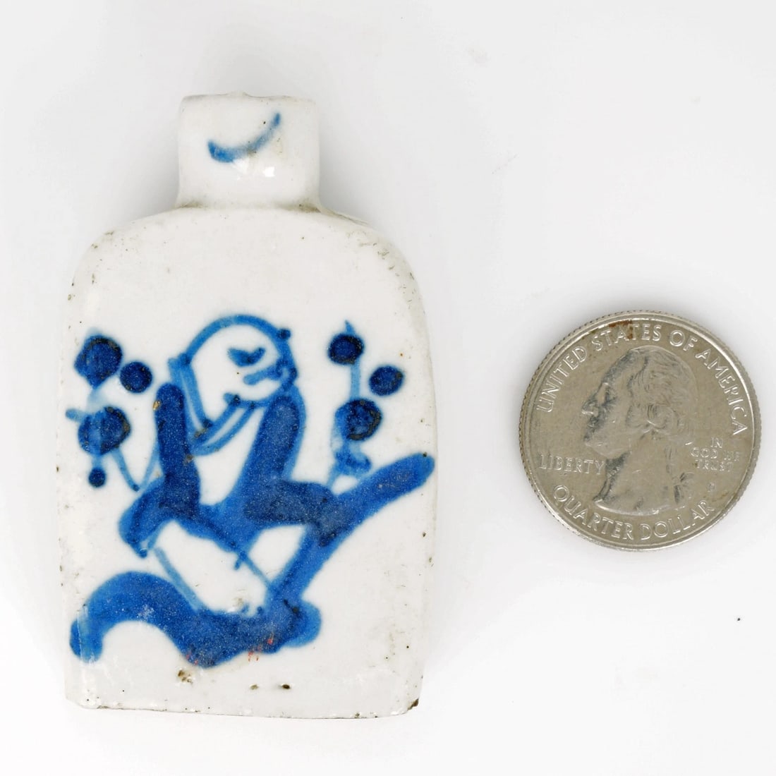 19th C Chinese Porcelain Snuff Bottle - 2