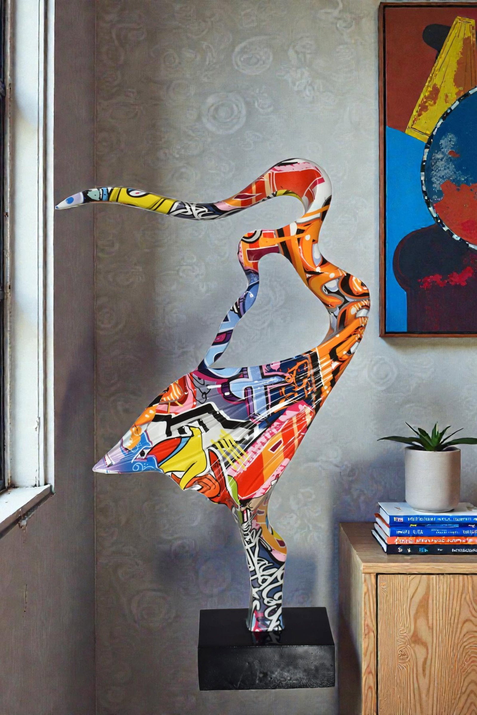 Gone With The Wind Modern Graffiti Resin Statue Size: 9" x 3" x 14"H - 2