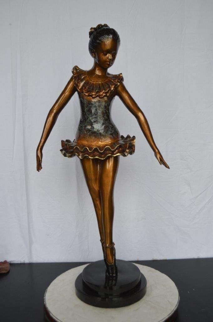 Ballet Dancer on Tippy Toes Bronze Statue - Size: 25"L x 14"W x 47"H. - 3