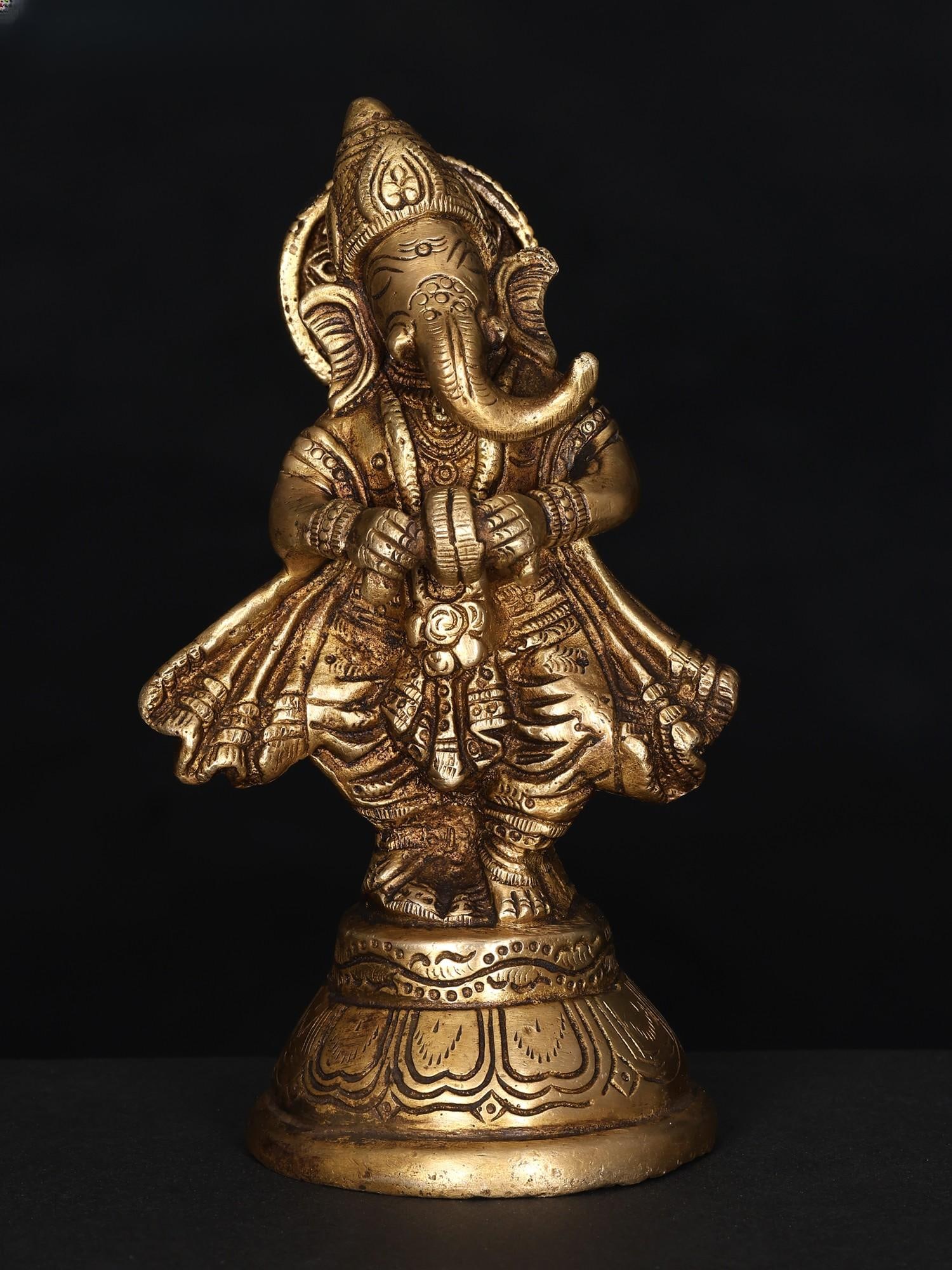 6" Small Dancing Lord Ganesha / Brass Statue: Title: 6" Small Dancing Lord Ganesha / Brass Statue Description: Additional Information: itemcode: DDO912 Reserve: $68.00 Shipping: Domestic: Shipping rates are determined by destination International