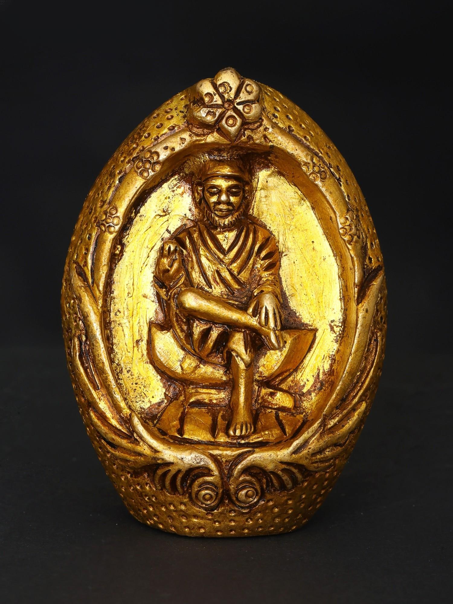 3" Small Oval Shaped Sai Baba Statue in Brass (1 of 2)