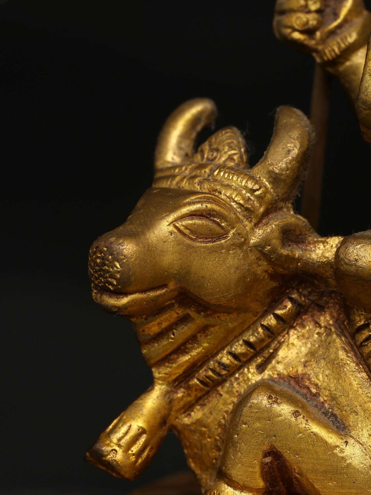3" Small Lord Shiva Seated on Nandi / Brass Statue - 2