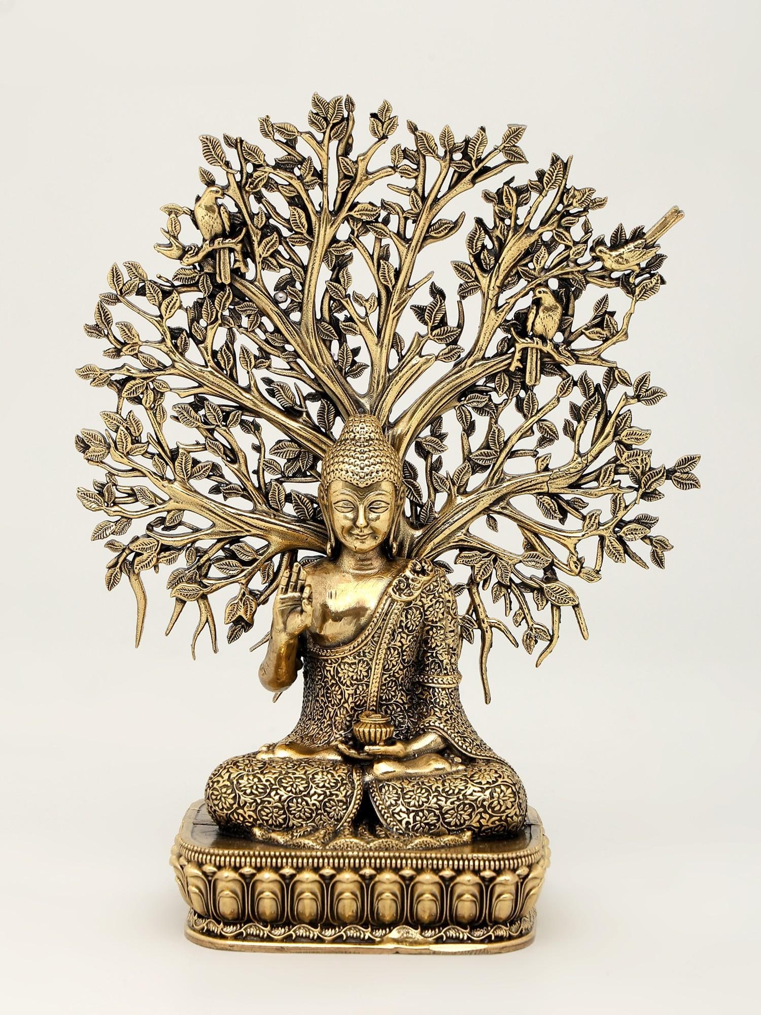 6" Superfine Lord Buddha Seated Under The Bodhi Tree / Brass Statue: Title: 6" Superfine Lord Buddha Seated Under The Bodhi Tree / Brass Statue Description: Additional Information: itemcode: DDP225 Reserve: $103.00 Shipping: Domestic: Shipping rates are determined by