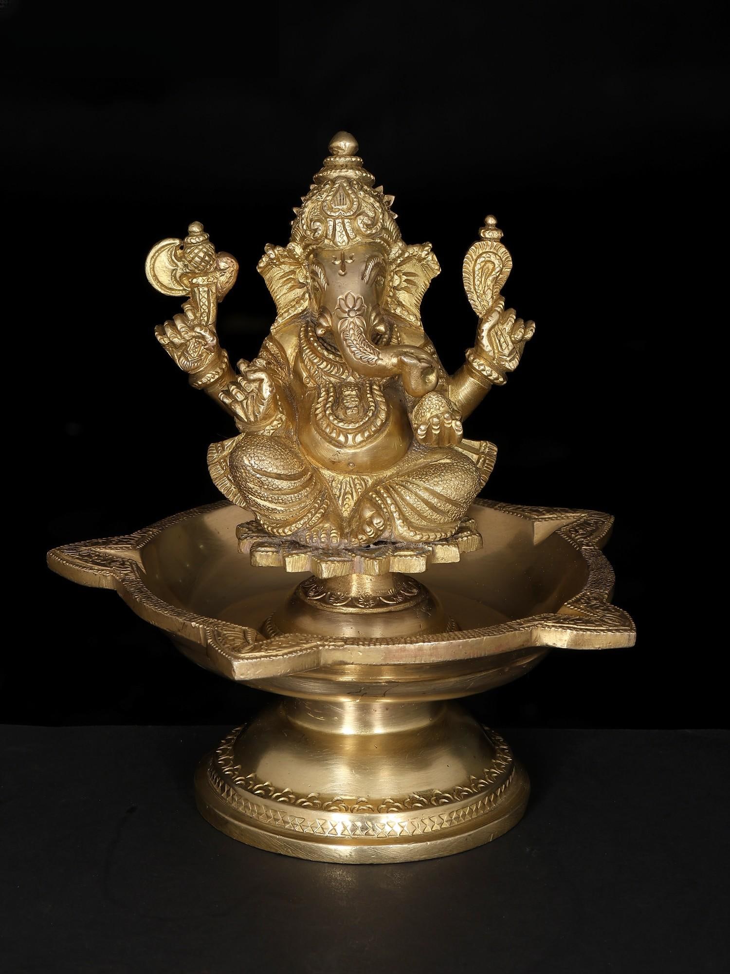 7" Five Wicks Ganesha Lamp in Brass: Title: 7" Five Wicks Ganesha Lamp in Brass Description: Additional Information: itemcode: DDP355 Reserve: $160.00 Shipping: Domestic: Shipping rates are determined by destination International: Foreig