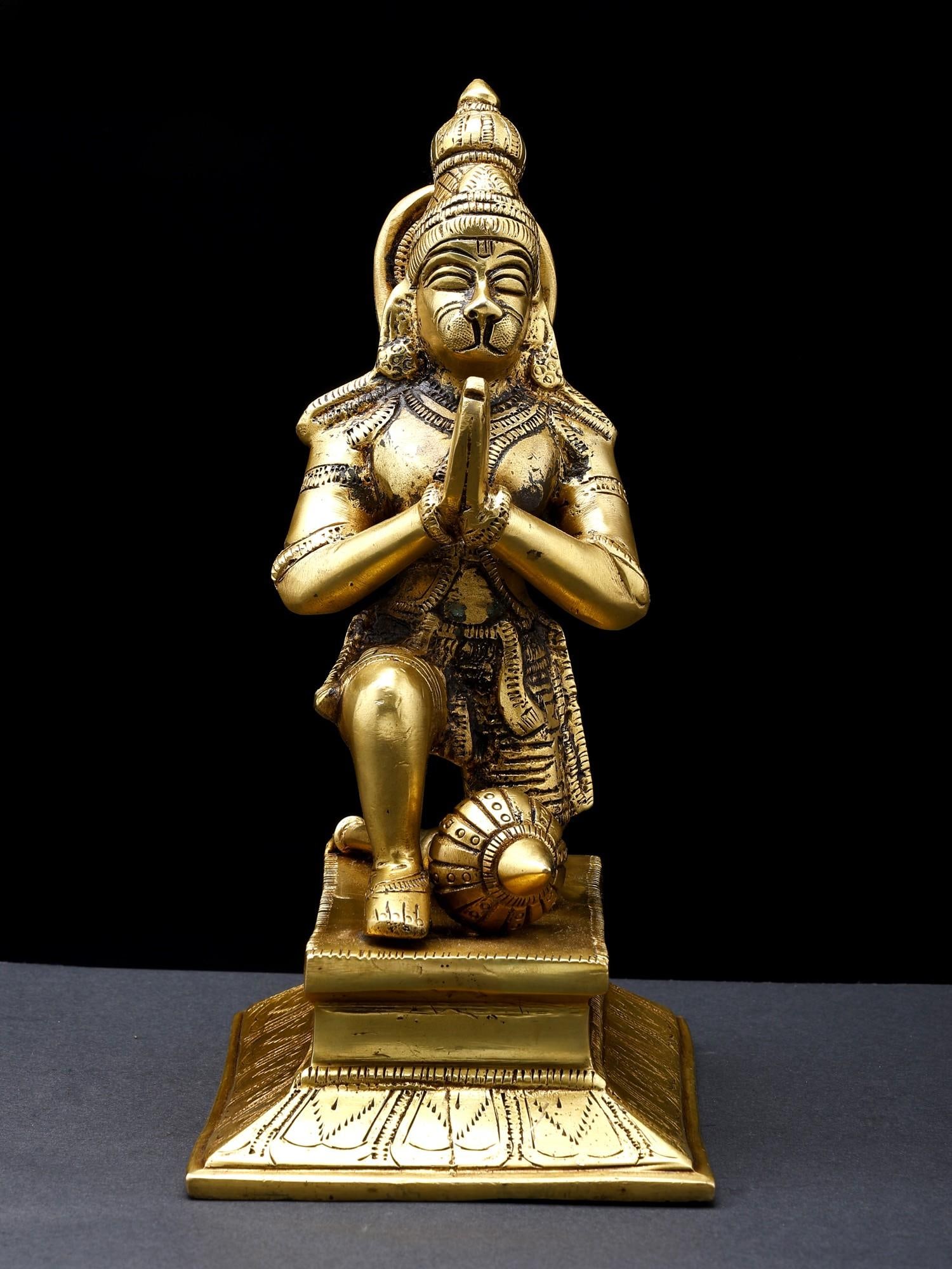 9" Sitting Lord Hanuman in Namaskar Mudra / Brass Statue: Title: 9" Sitting Lord Hanuman in Namaskar Mudra / Brass Statue Description: Additional Information: itemcode: DDP365 Reserve: $202.00 Shipping: Domestic: Shipping rates are determined by destination 