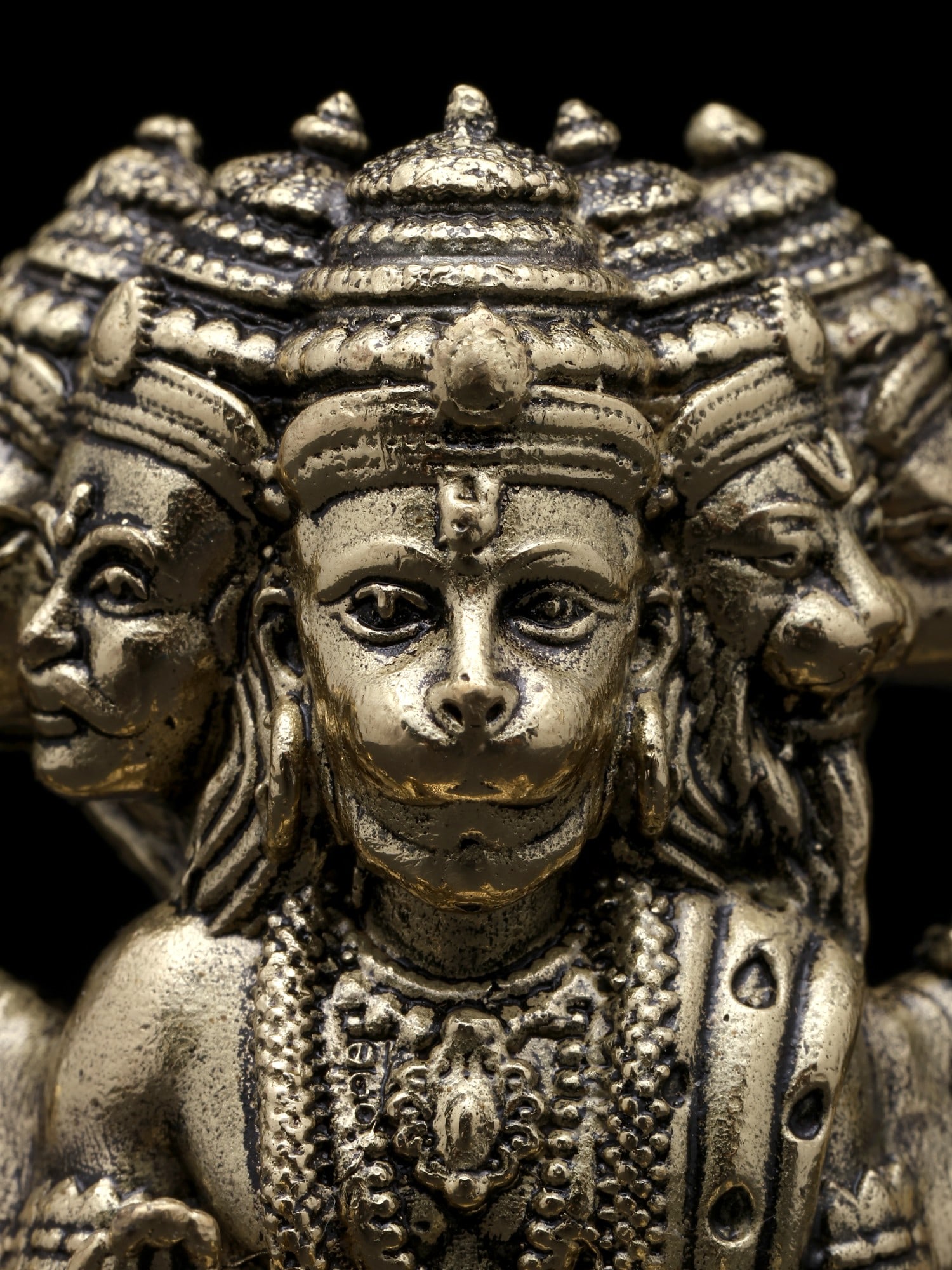Small Superfine Sitting Panchamukhi Lord Hanuman / Brass Statue - 2