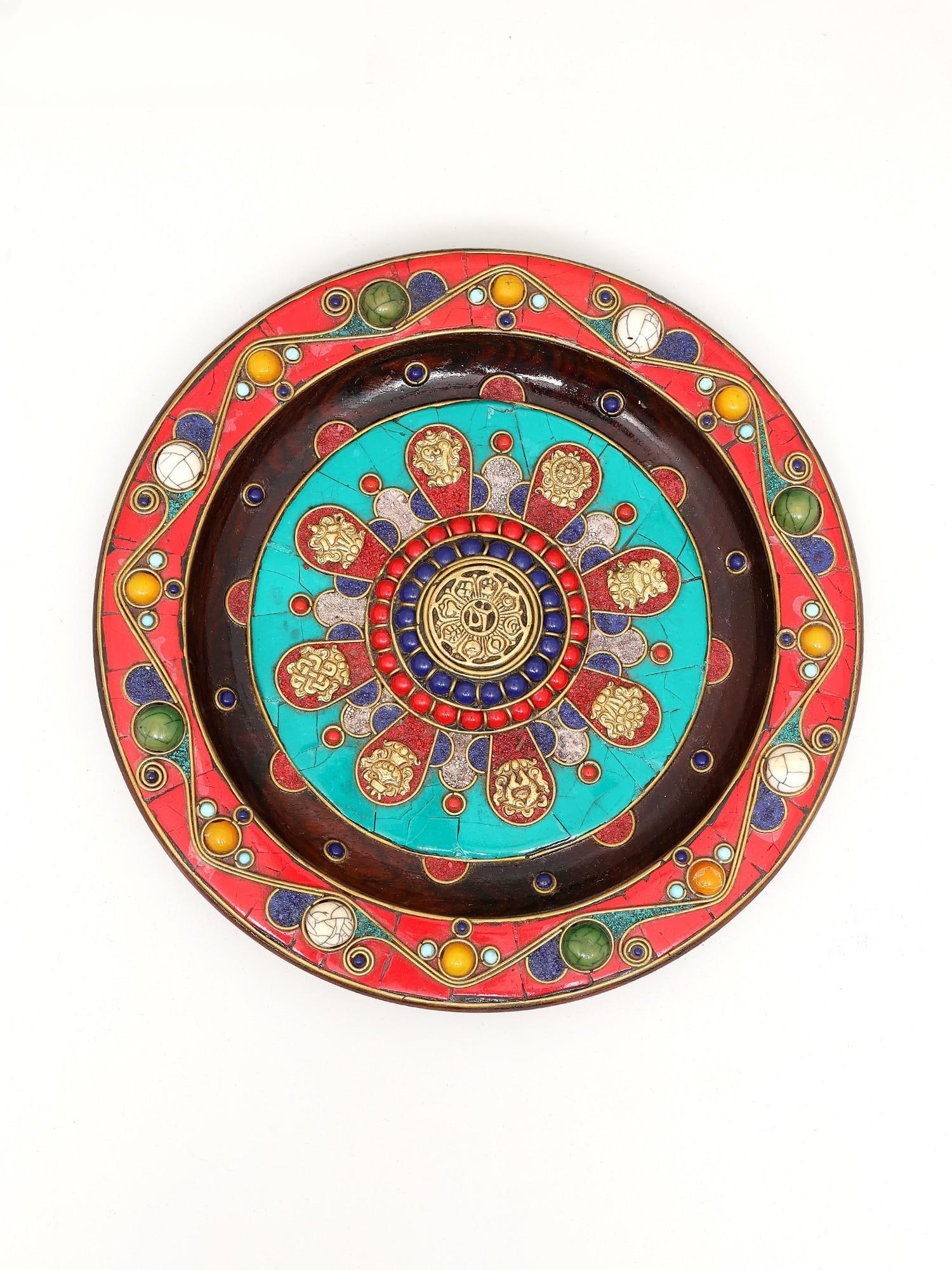10" Tibetan Buddhist Ashtamangala Wall Hanging: Title: 10" Tibetan Buddhist Ashtamangala Wall Hanging Description: Additional Information: itemcode: DDP501 Reserve: $130.00 Shipping: Domestic: Shipping rates are determined by destination