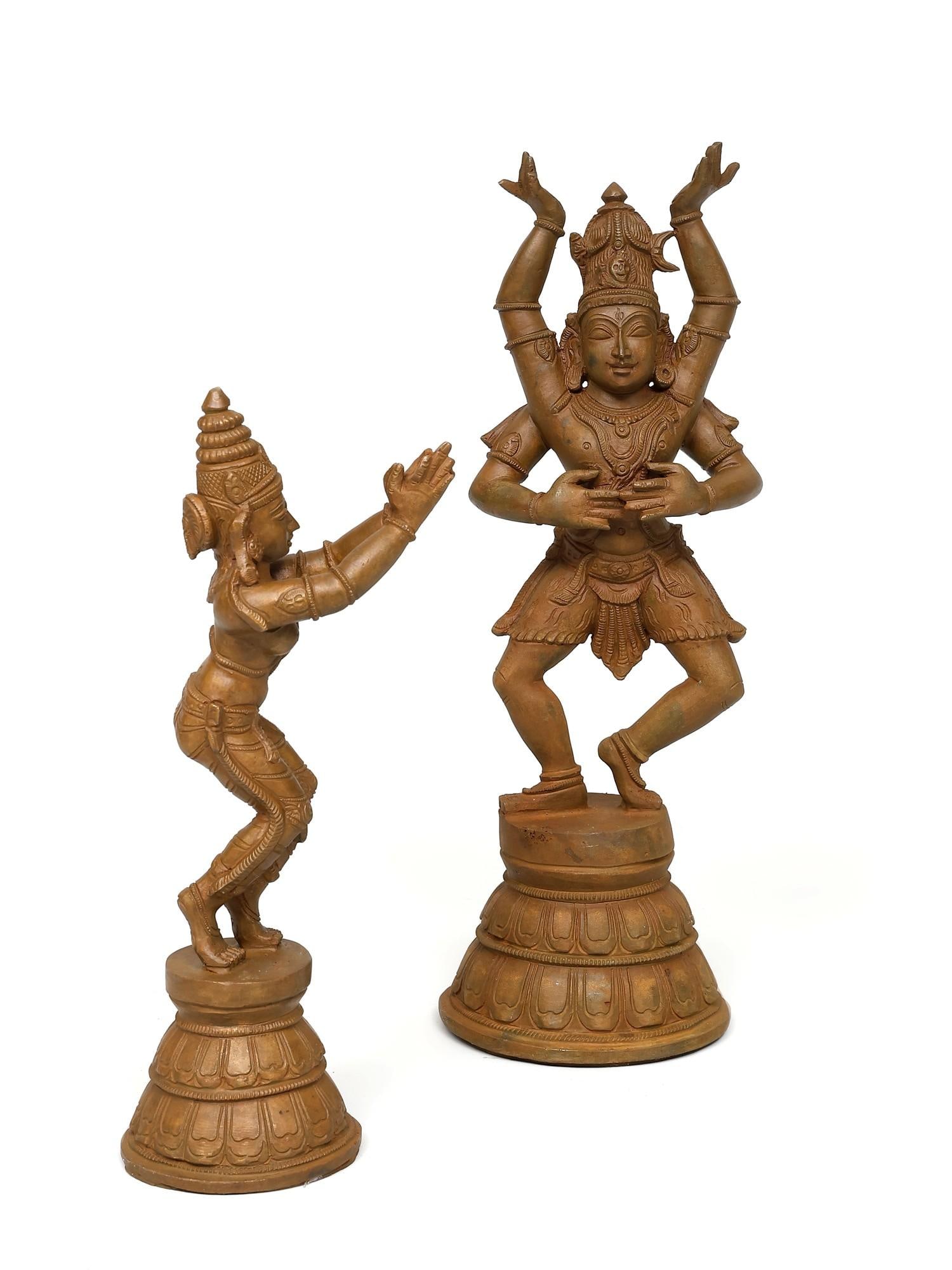 13" Dancing Lord Shiva with Devi Parvati / Set of 2 / Bronze Statues: Title: 13" Dancing Lord Shiva with Devi Parvati / Set of 2 / Bronze Statues Description: Additional Information: itemcode: DDP514 Reserve: $978.00 Shipping: Domestic: Shipping rates are determined by 