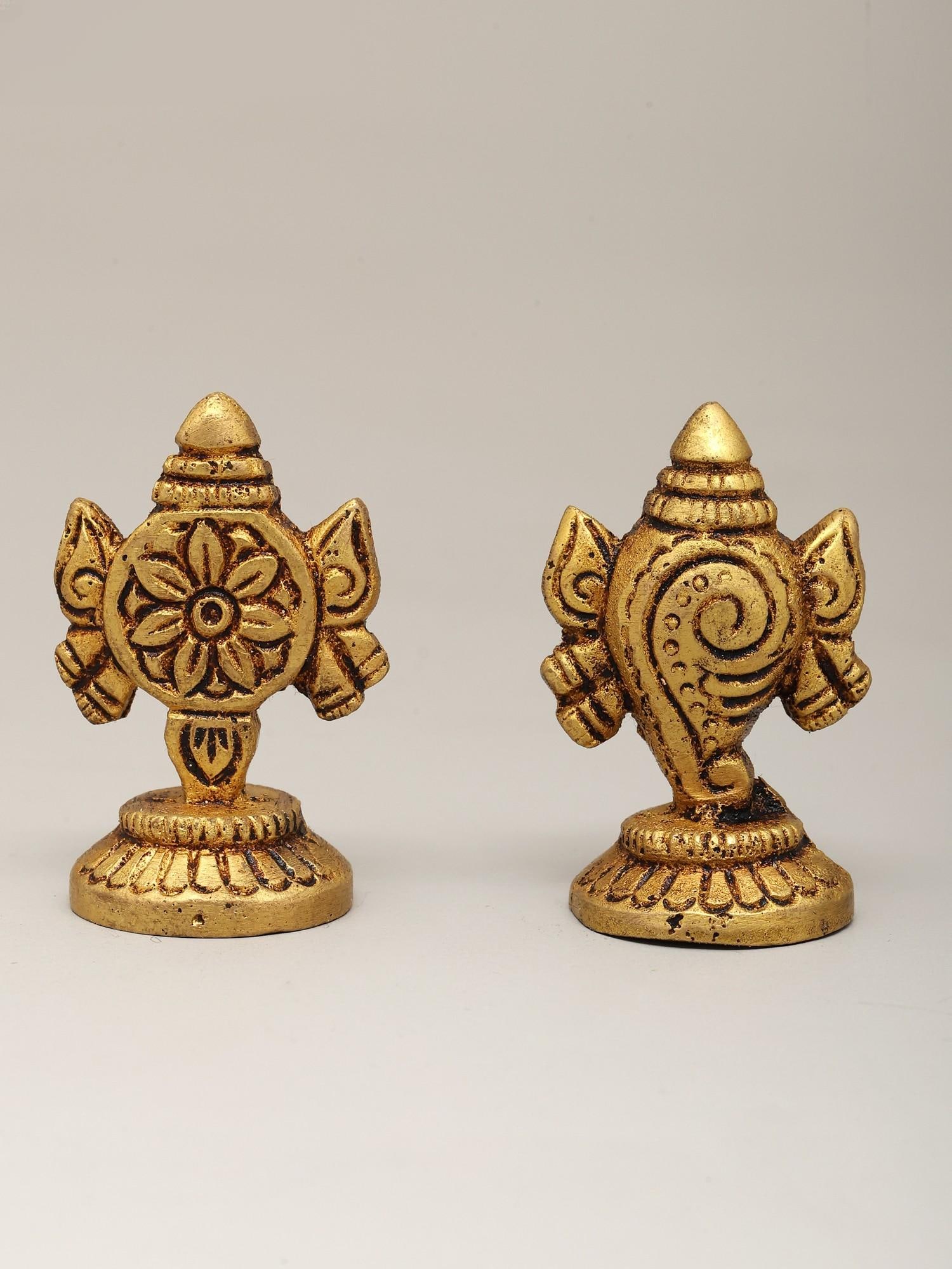 1" Small Brass Shankha Chakra Pair: Title: 1" Small Brass Shankha Chakra Pair Description: Additional Information: itemcode: DDP520 Reserve: $23.00 Shipping: Domestic: Shipping rates are determined by destination International: Foreign