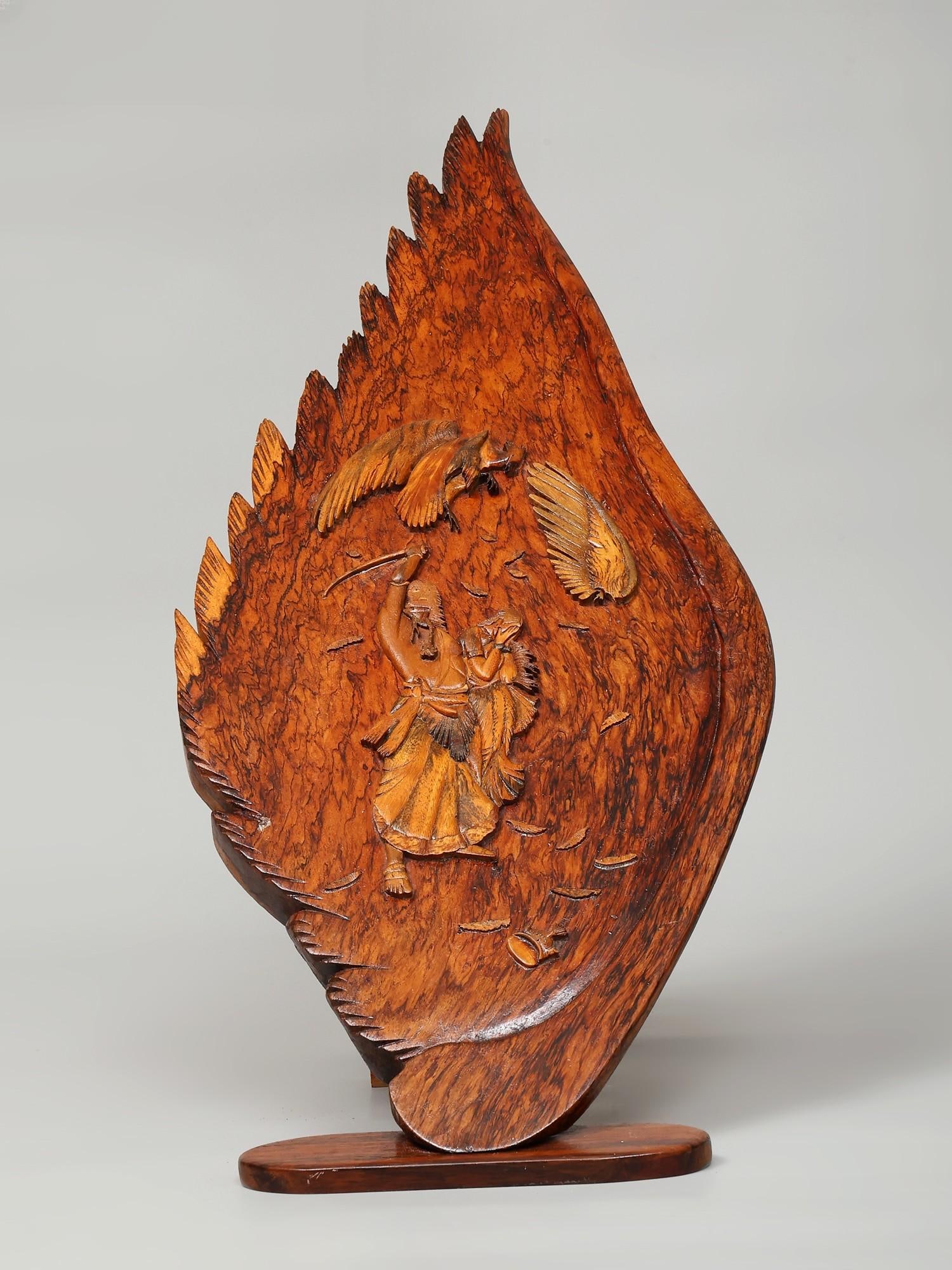 23" Ravana Carrying off Sita and Opposed by Jatayu / Table Piece: Title: 23" Ravana Carrying off Sita and Opposed by Jatayu / Table Piece Description: Additional Information: itemcode: DDP648 Reserve: $233.00 Shipping: Domestic: Shipping rates are determined by
