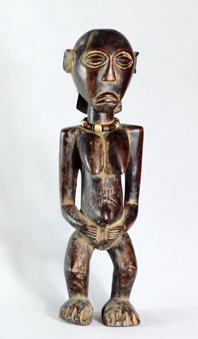 Powerful LUBA female figure statue sculpture Congo African Tribal Art 1649 - 4