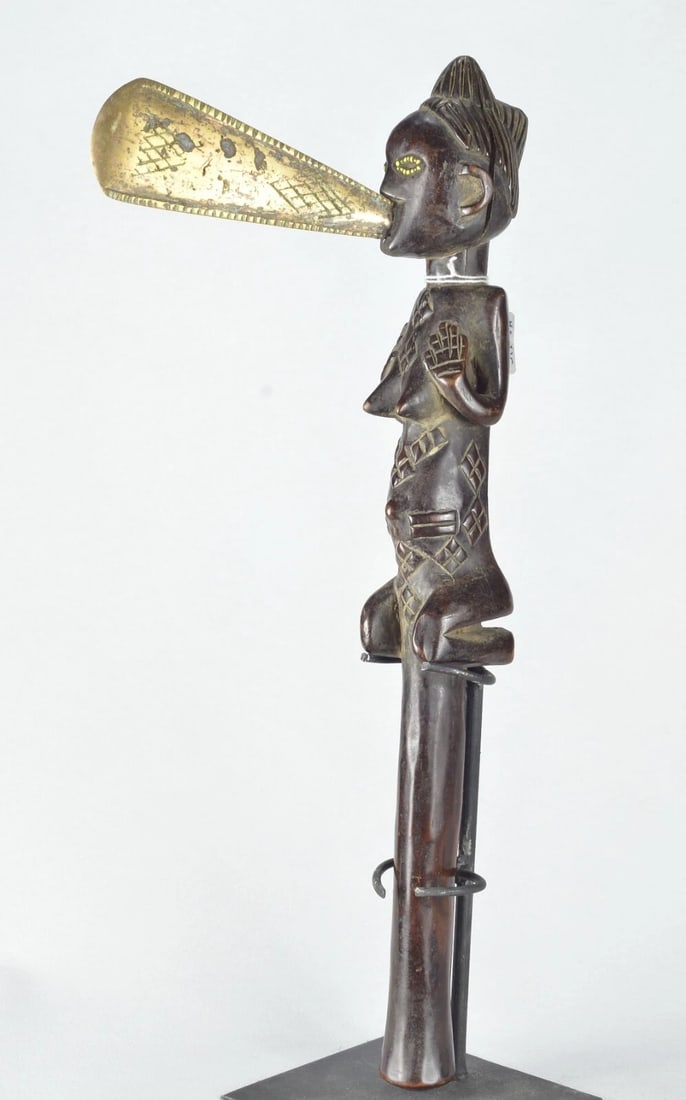 Rare LUBA prestige's anthropomorphic figural Axe Congo African Tribal Art 1725 - 4