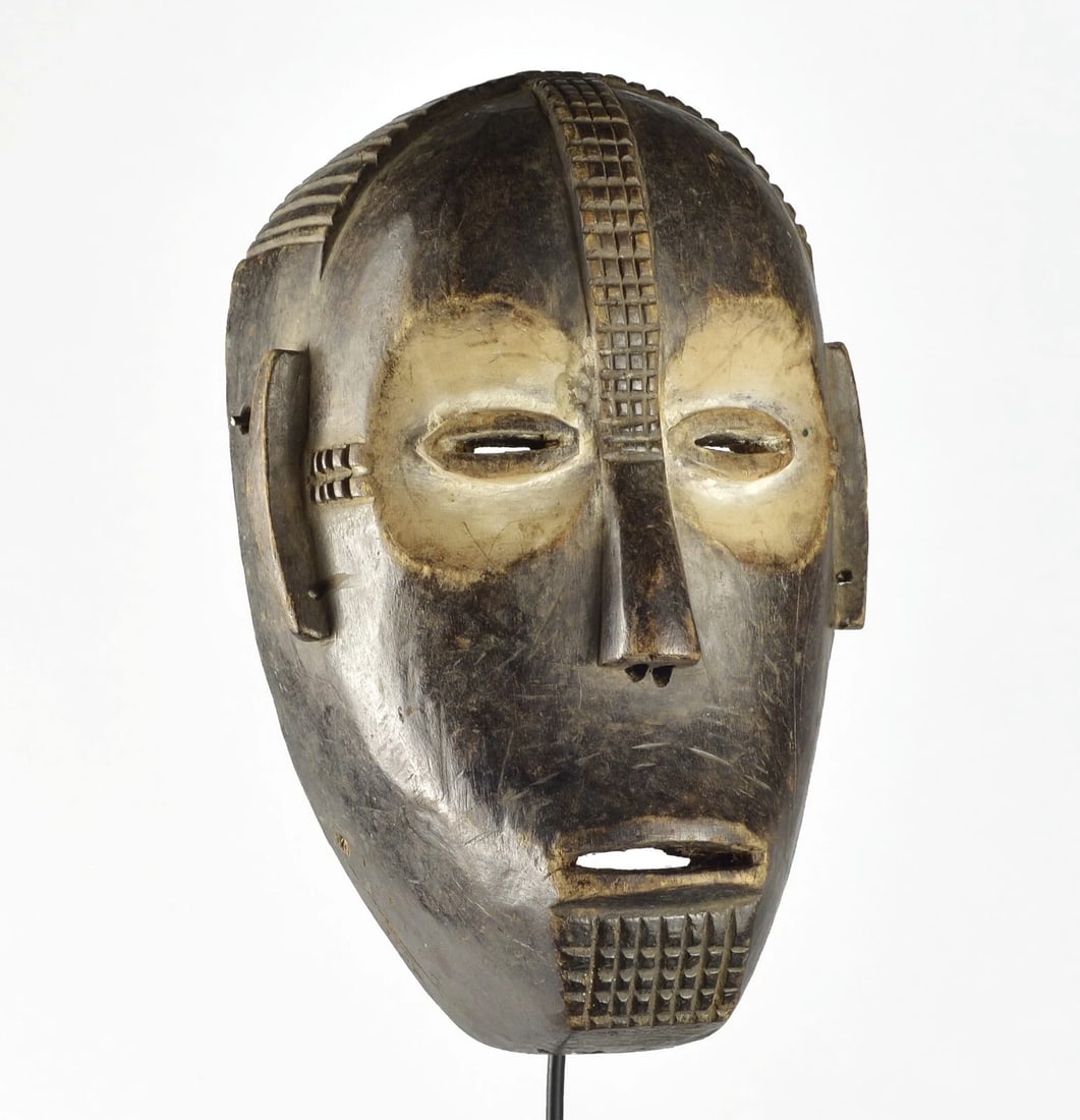Congo Drc Large Anthropomorphic NGBAKA wooden Face Mask African Tribal Art 1526 (1 of 12)