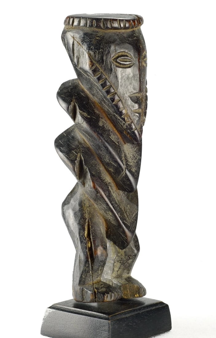 ZANDE AZANDE Rare Ubangi Zigzag figure Congo DRC African Tribal Art 1348 - 11