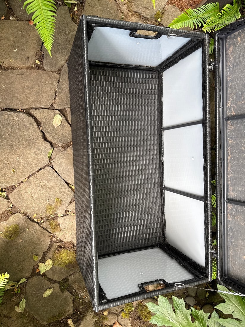 Outdoor Wicker Storage Chest with Liner - 3